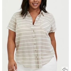🥑5/$25 Torrid striped Textured Woven Button Front Short Sleeve Shirt sz 4X